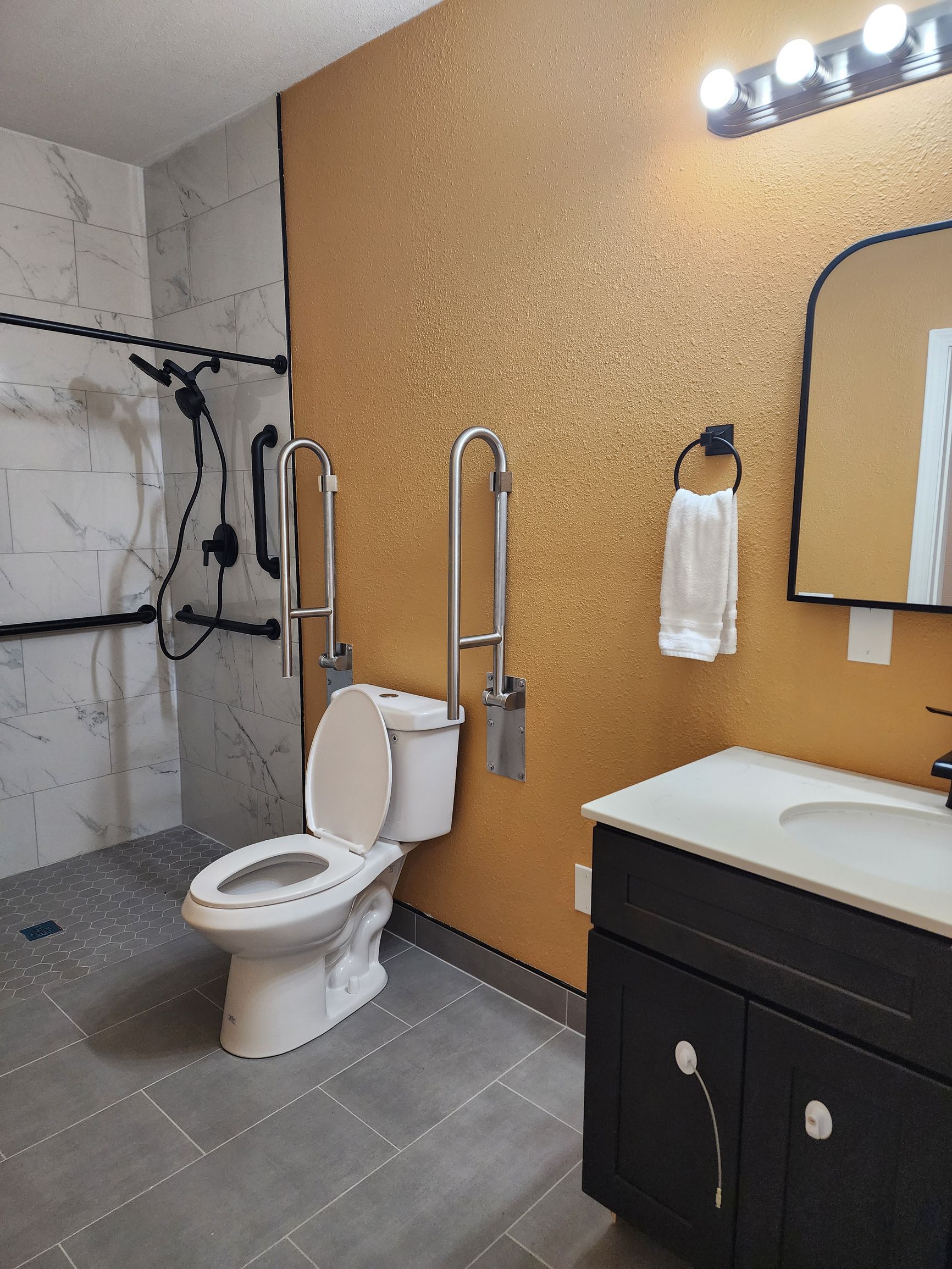 Holly Hills Adult Family Home gallery photo